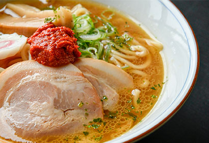 ラーメン・焼き肉・焼き鳥店